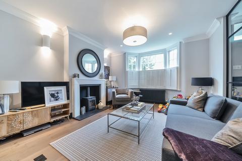 5 bedroom terraced house to rent, Littleton Street, London, SW18