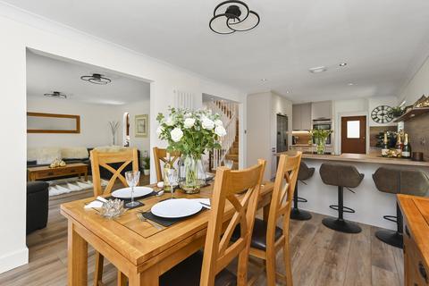 33b Burghlee Terrace, Loanhead, EH20 9BP
