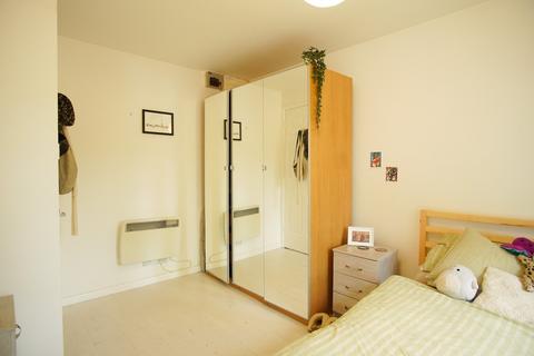 1 bedroom apartment to rent, Garamond Court, City Centre BS1