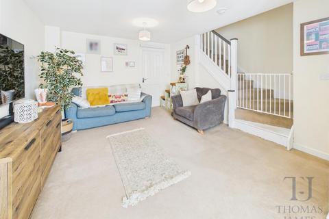 3 bedroom end of terrace house for sale, Marshall Drive, Ruddington, Nottingham