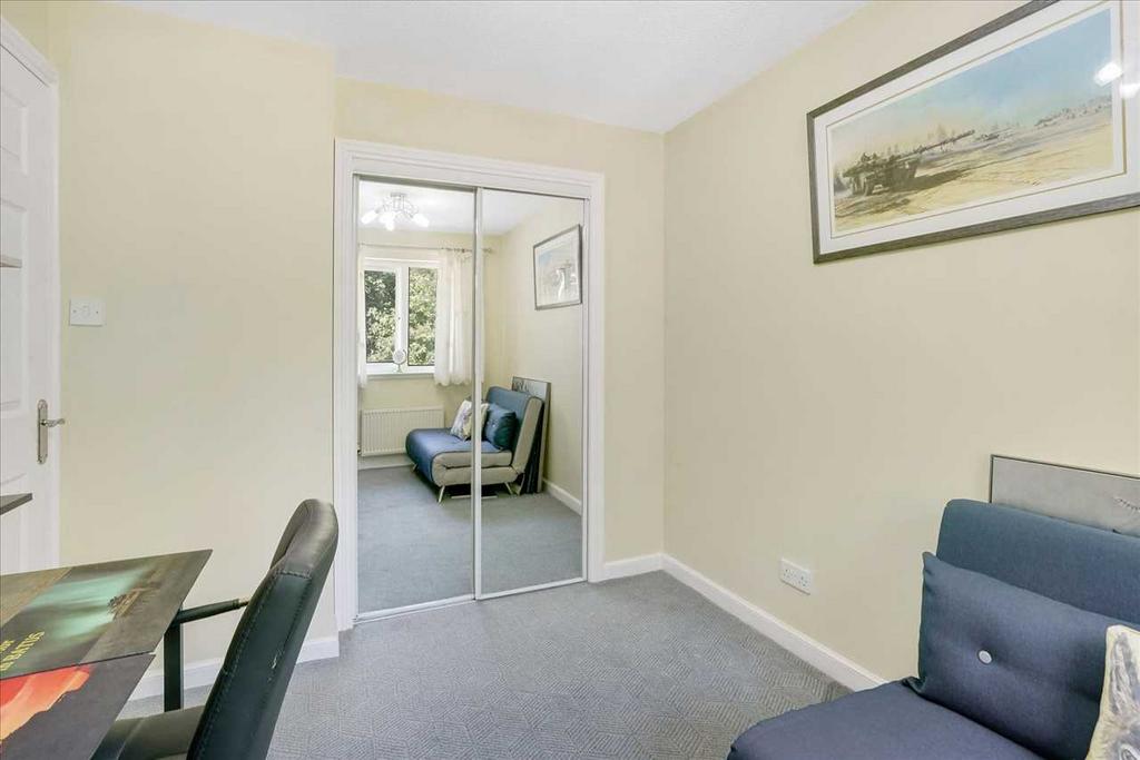 Bedroom Two (2)