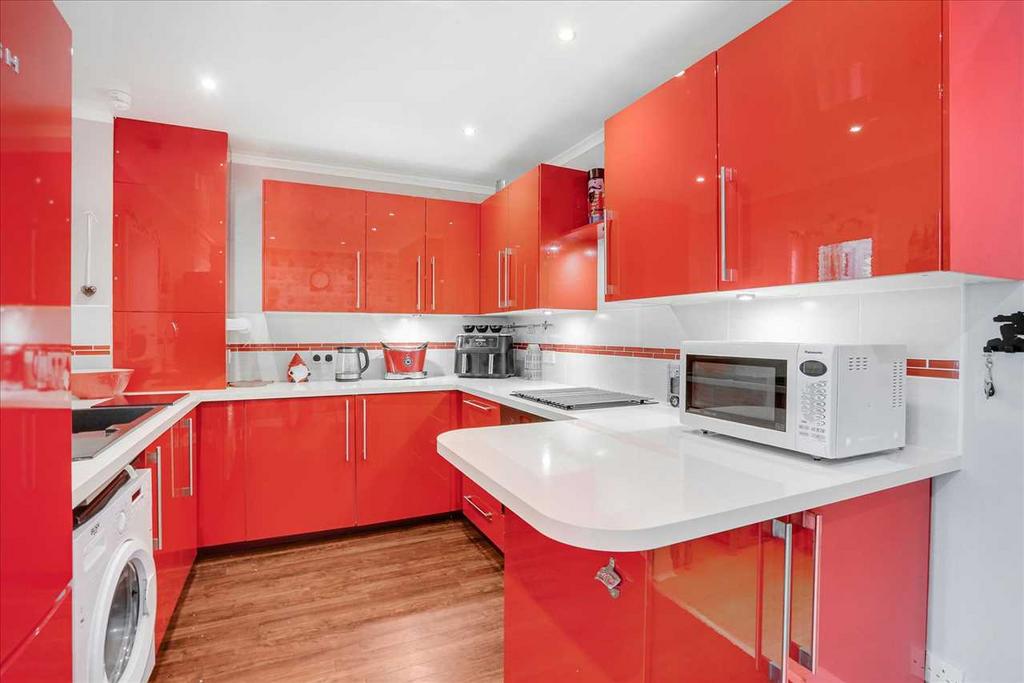 Kitchen Dining (2)