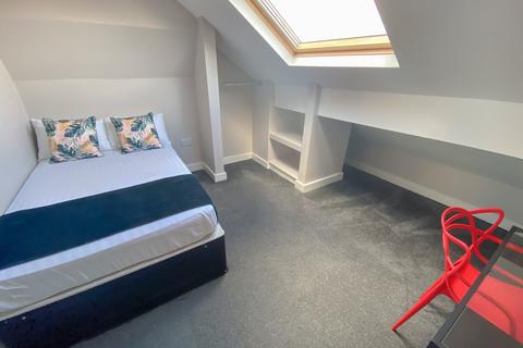 1 bedroom house to rent, Romer Road , L6 6DH,