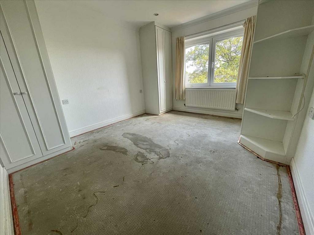 Bedroom no. 1