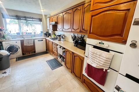 3 bedroom terraced house for sale, Goldsworthy Way, Slough, Berkshire