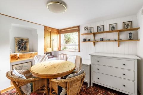 2, Humphrey Cottages Dene Street, Dorking, RH4 2DU