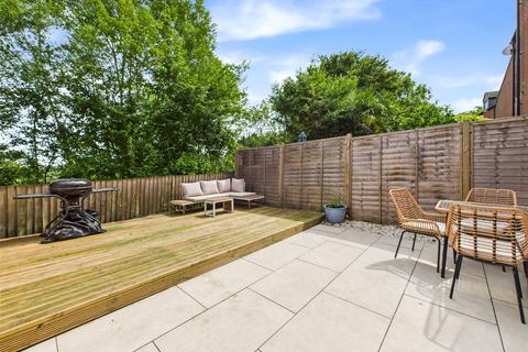 undefined, Bradestones Way, Stonehouse, Gloucestershire, GL10