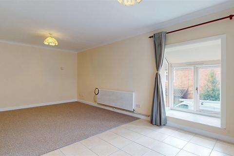 2 bedroom maisonette for sale, Barbers Mews, Neath Hill, Milton Keynes