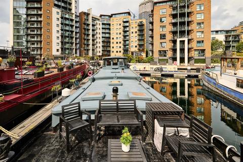 2 bedroom houseboat for sale, Blackwall Basin Moorings, Canary Wharf, E14
