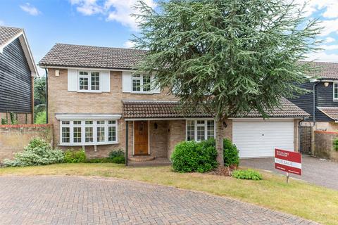 10 Blue Cedars, Banstead, SM7 1NT