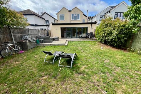 11 Nelson Road, Ashford, TW15 3QT