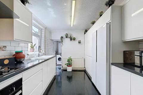 4 Clyde Street, Cardiff, CF24 0HU