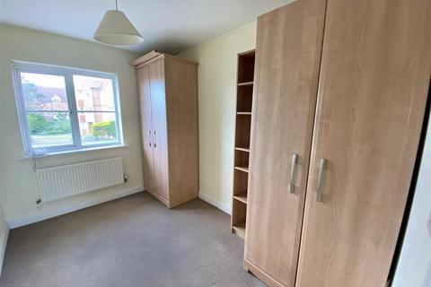 4 Grenada Close, Eastbourne, BN23 5TJ