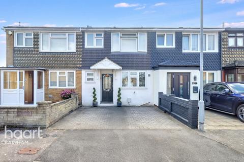 85 Whybridge Close, Rainham, RM13 8BD