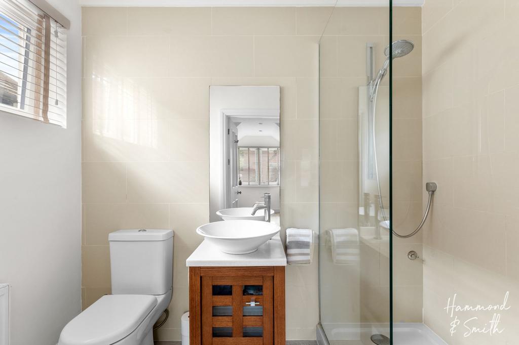 Ensuite