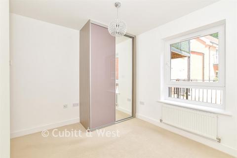 undefined, London Road, Horndean, Hampshire