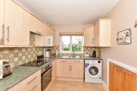 12 Goudhurst Close, Canterbury, CT2 7TU