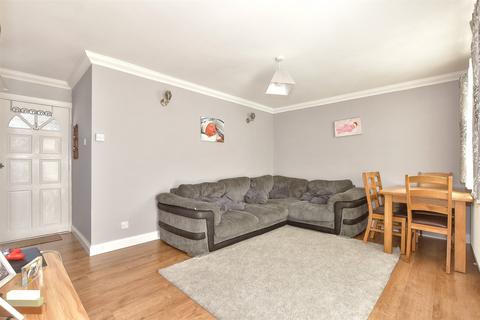 12 Goudhurst Close, Canterbury, CT2 7TU