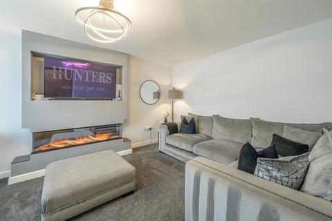 11 Flint Grove, Stourbridge, DY8 4BZ