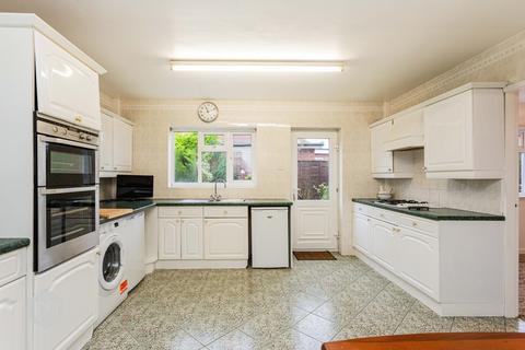 4 bedroom bungalow for sale, Richmond Close, Culcheth, Warrington, Cheshire, WA3 4NZ