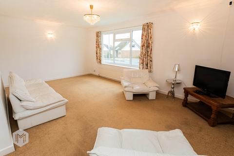 4 bedroom bungalow for sale, Richmond Close, Culcheth, Warrington, Cheshire, WA3 4NZ