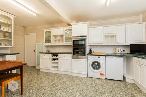 4 bedroom bungalow for sale, Richmond Close, Culcheth, Warrington, Cheshire, WA3 4NZ