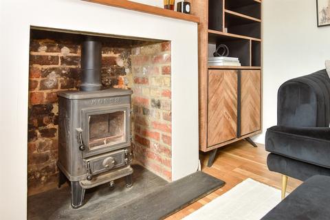 3 bedroom terraced house for sale, Byers Lane, South Godstone RH9