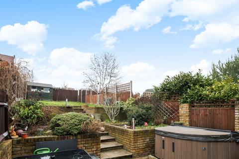 4 bedroom semi-detached house for sale, Constance Crescent, Hayes, Kent, BR2