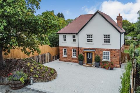 4 bedroom detached house for sale, North Hill, Little Baddow