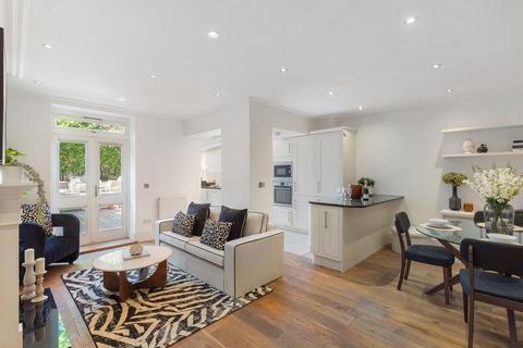 Basement Flat 1, 16 Redcliffe Gardens, London, SW10 9EX