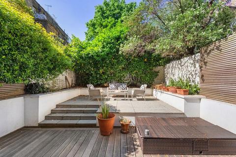 Basement Flat 1, 16 Redcliffe Gardens, London, SW10 9EX
