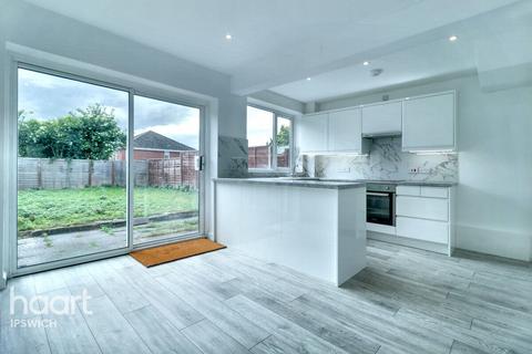 3 bedroom semi-detached house for sale, Norwich Road, Ipswich