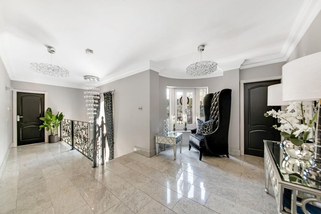 First floor landing
