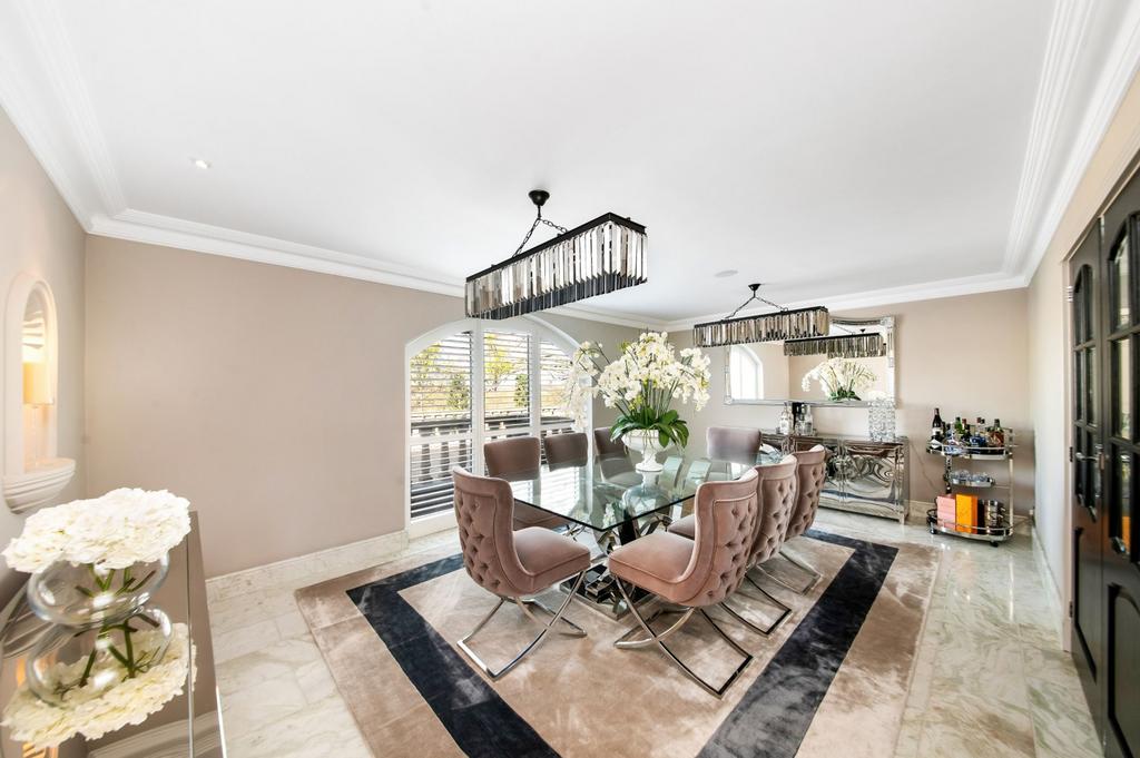 Dining room