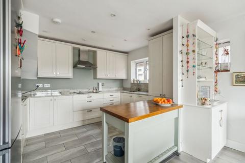 38 Waxwell Lane, Pinner, HA5 3EN