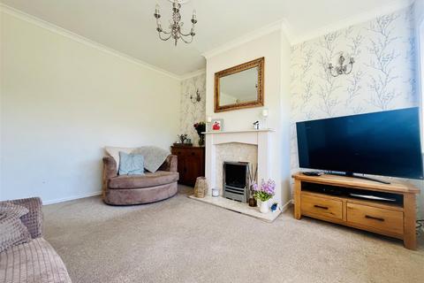 3 bedroom semi-detached house for sale, Kaye Lane, Huddersfield HD5