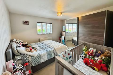 53 Hatch Road, Stratton St Margaret, Swindon, SN3 4XY