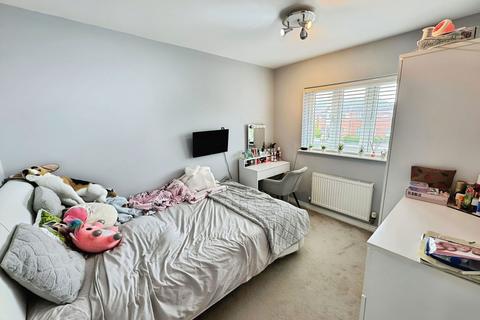 53 Hatch Road, Stratton St Margaret, Swindon, SN3 4XY