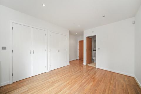 2 bedroom flat to rent, Northpoint Square, Camden, London