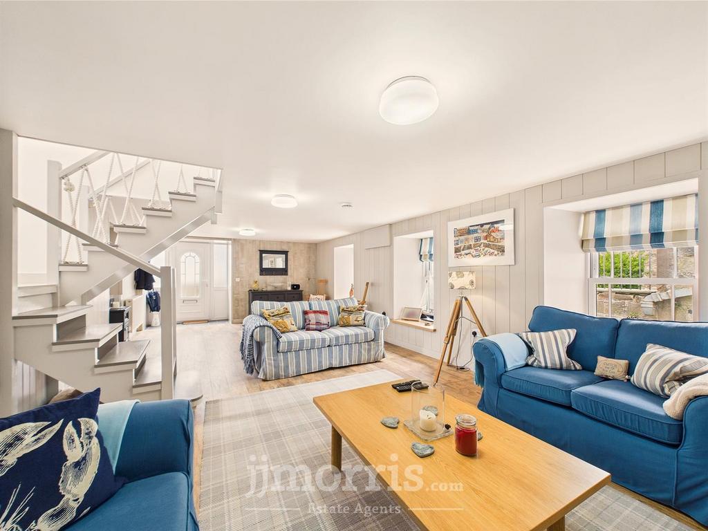Open Plan Sitting/Dining Room