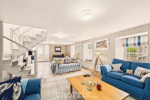 3 bedroom link detached house for sale, Bank House, Upper West Street, Newport