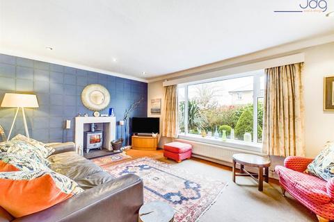 undefined, Sunnyside Close, Fairfield | Beautifully presented family home located in a quiet tucked away location