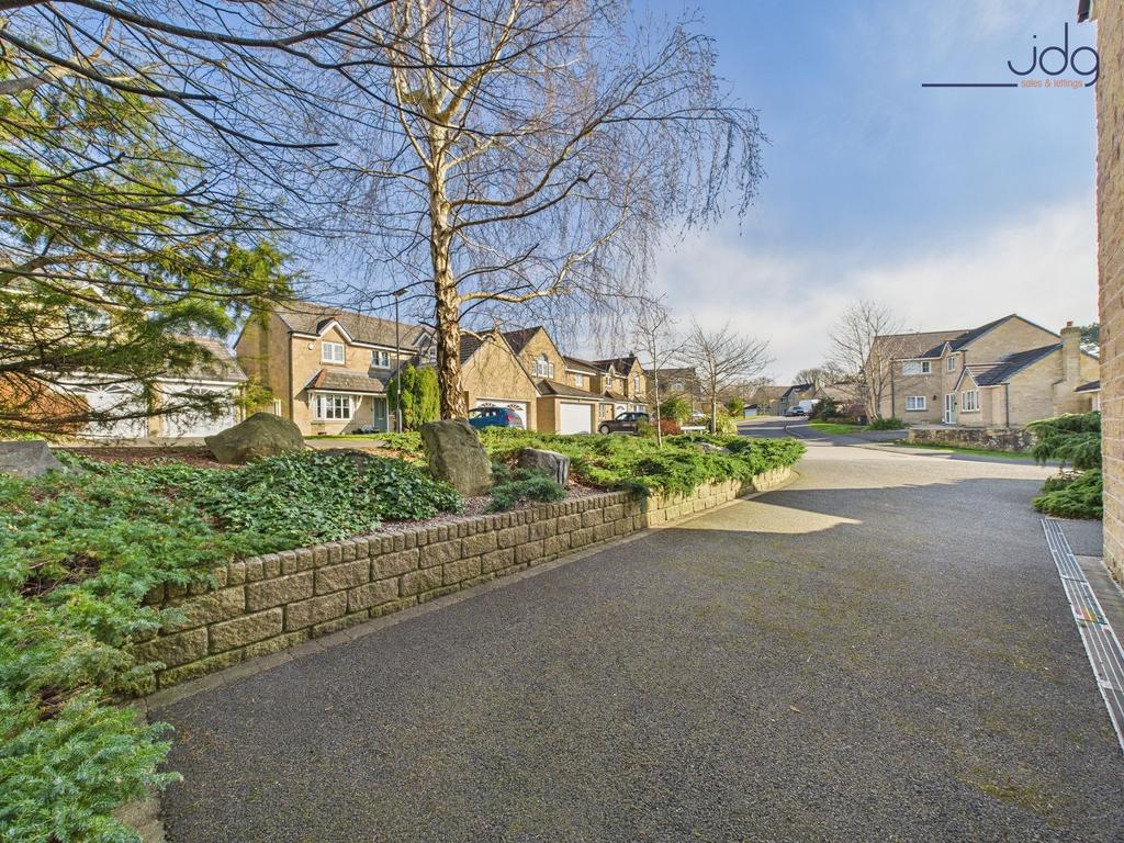 Front garden and parking