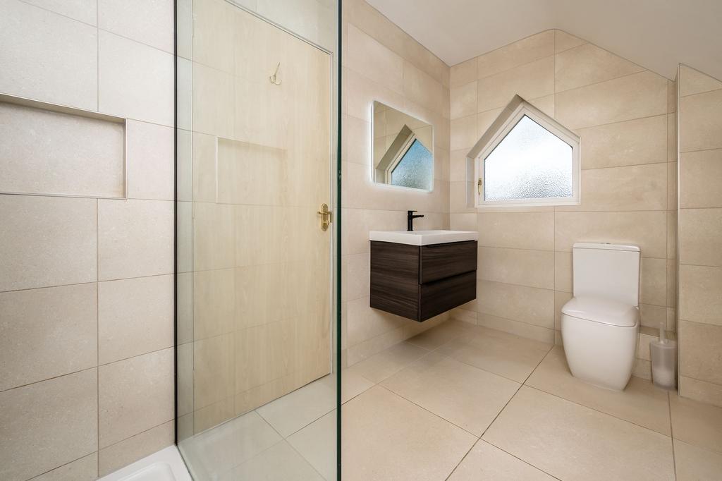 Master ensuite