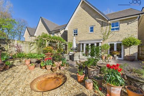 19 Dennison Close, Lancaster, LA1 3SX
