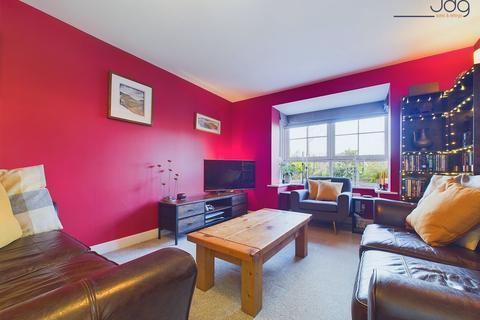 19 Dennison Close, Lancaster, LA1 3SX