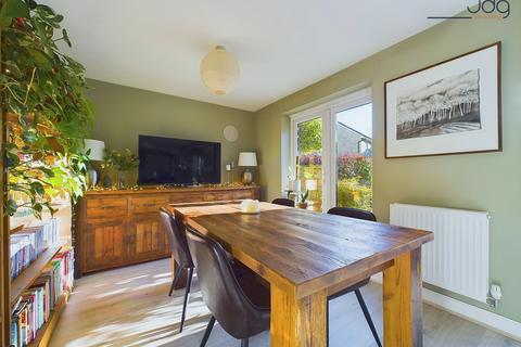 19 Dennison Close, Lancaster, LA1 3SX