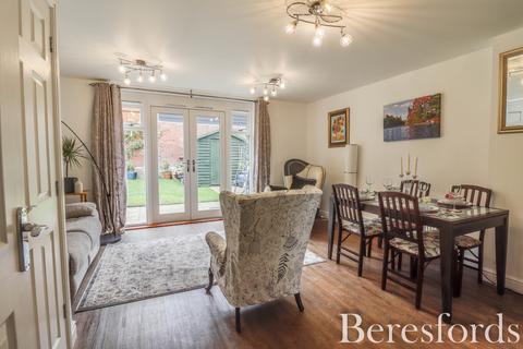 2 Barley Lane, Dunmow, CM6 1US