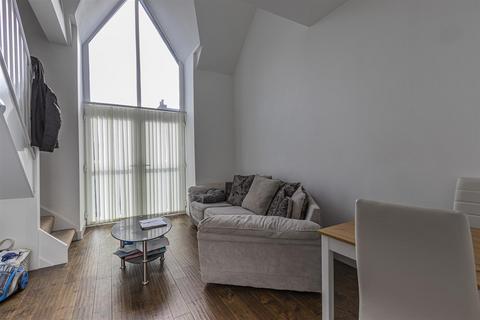 2 bedroom apartment to rent, Newfoundland Road, Cardiff CF14