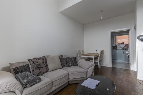 2 bedroom apartment to rent, Newfoundland Road, Cardiff CF14